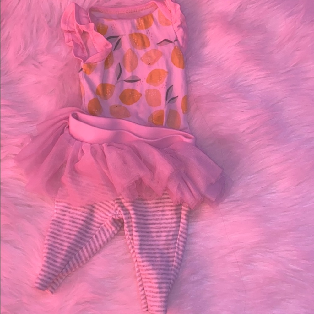 Newborn pants set